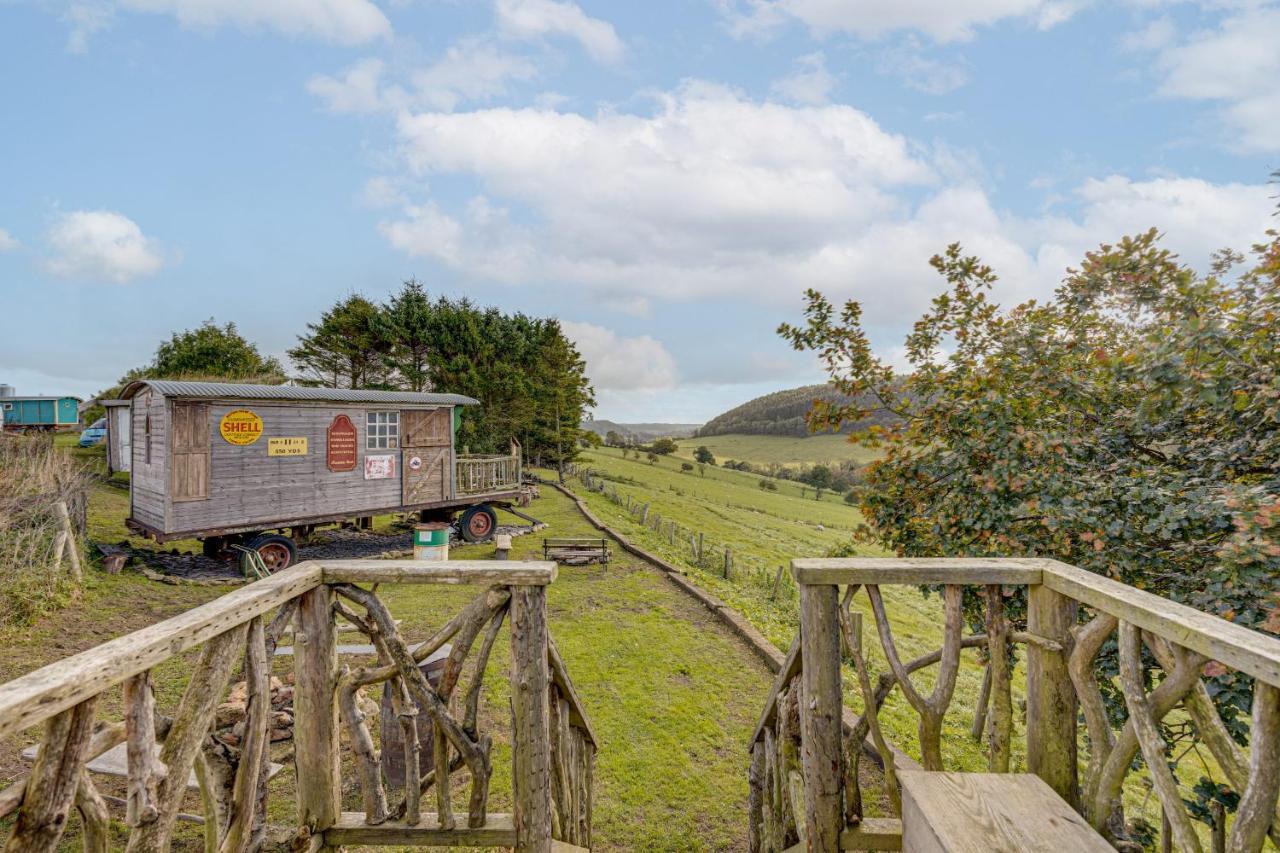 2X Double Bed - Glamping Wagon Dalby Forest สการ์โบโรห์ ภายนอก รูปภาพ